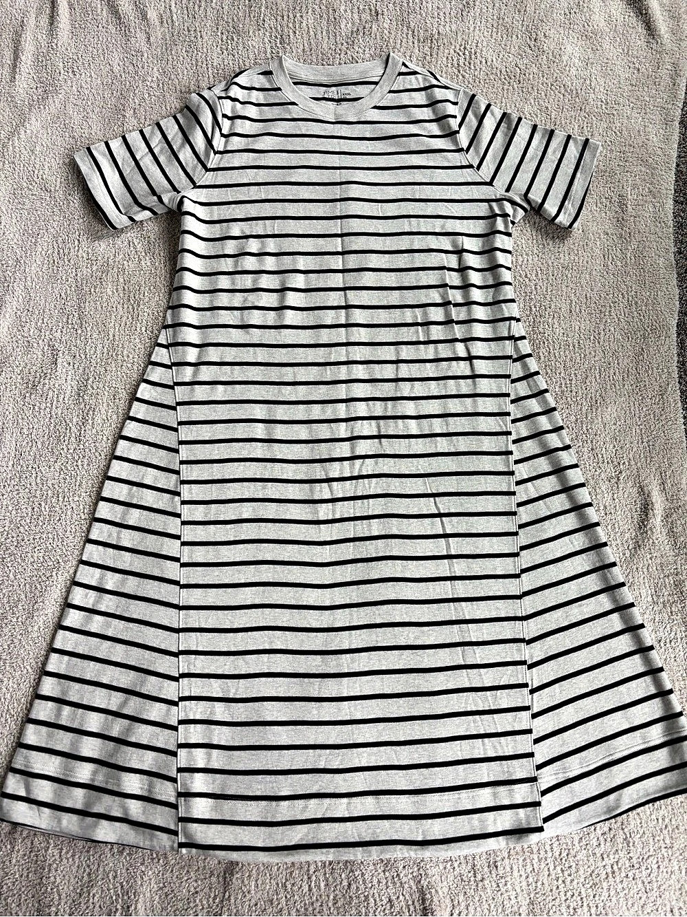 Time and Tru Women's T-Shirt  Dress Short Sleeve Gray & Black XXXL